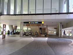 Gateway East (D7), Office #441969651